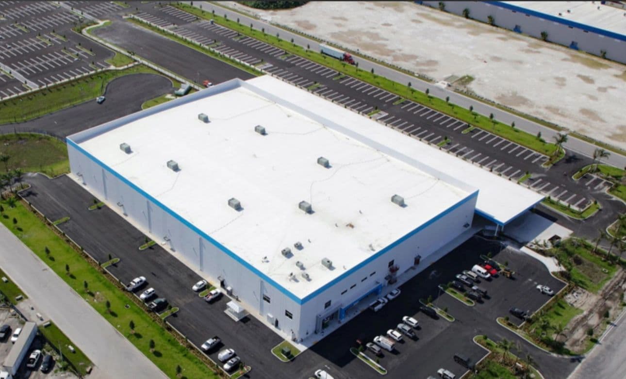 Aerial view of the co-packing manufacturing facility in Miami, FL